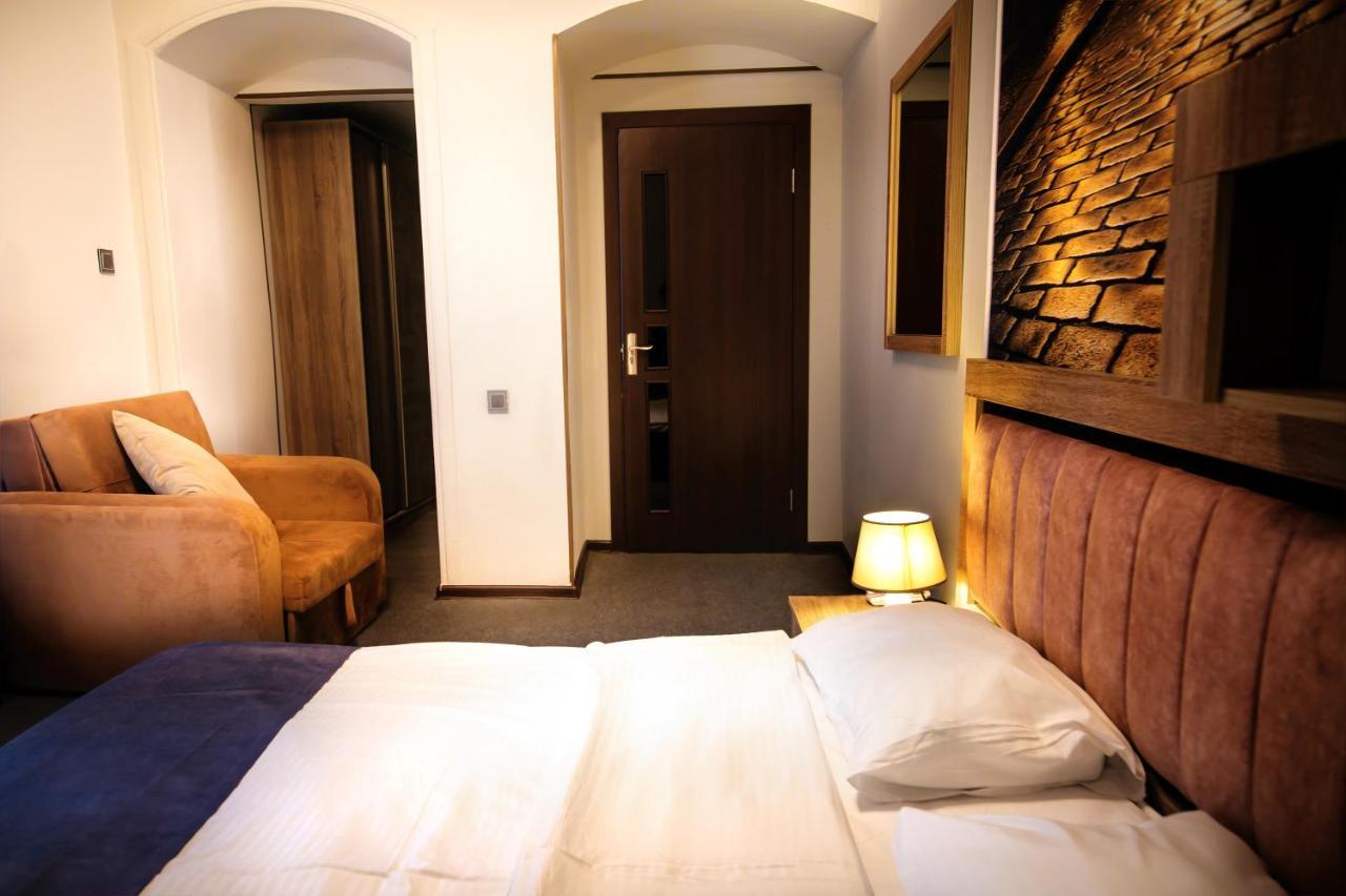 Old Castle Boutique Hotel Baku Exterior photo