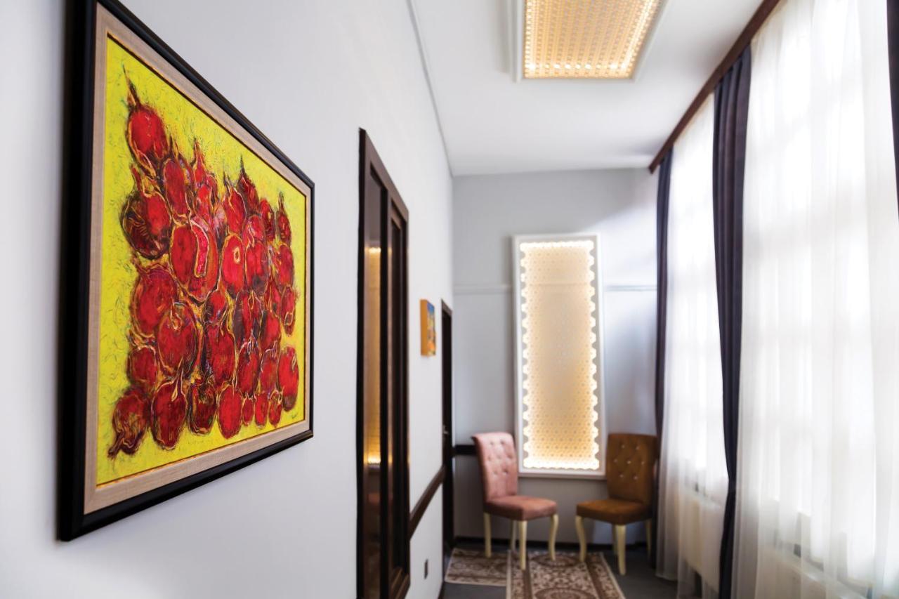 Old Castle Boutique Hotel Baku Exterior photo