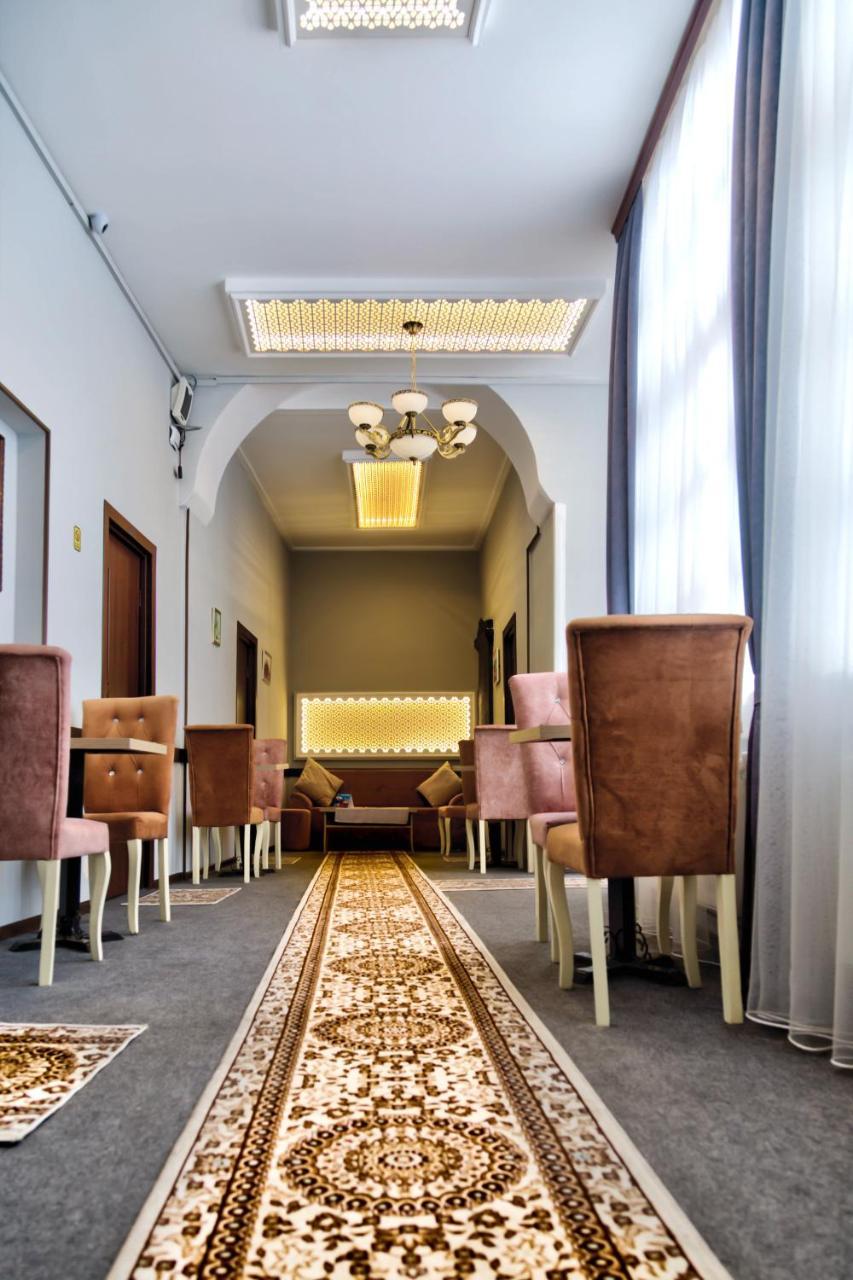 Old Castle Boutique Hotel Baku Exterior photo