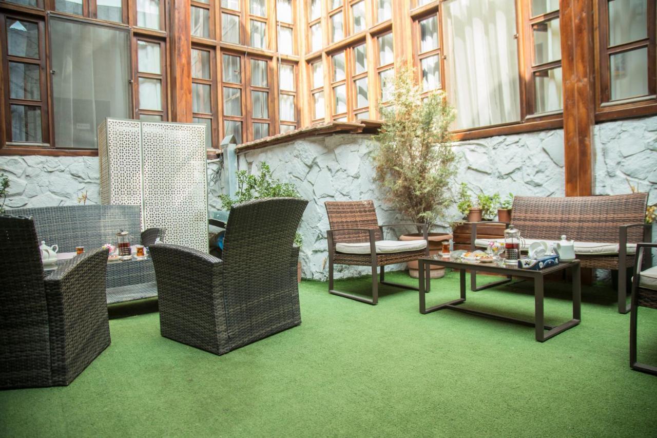 Old Castle Boutique Hotel Baku Exterior photo